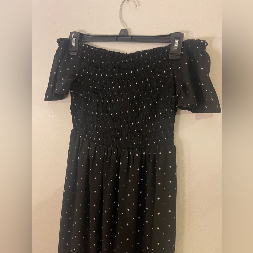 NWT Altr’d State Black Off the Shoulder Black and White Star Maxi Dress w/ Slit - Picture 3 of 10